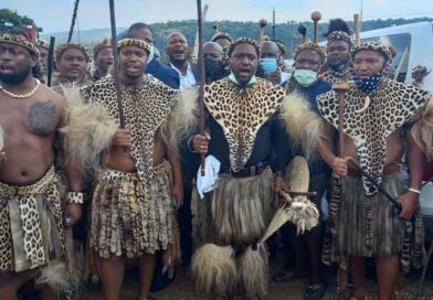 ABANEWABO BESILO ABABONAKALANGA NGALUKHALO KOWOMHLANGA