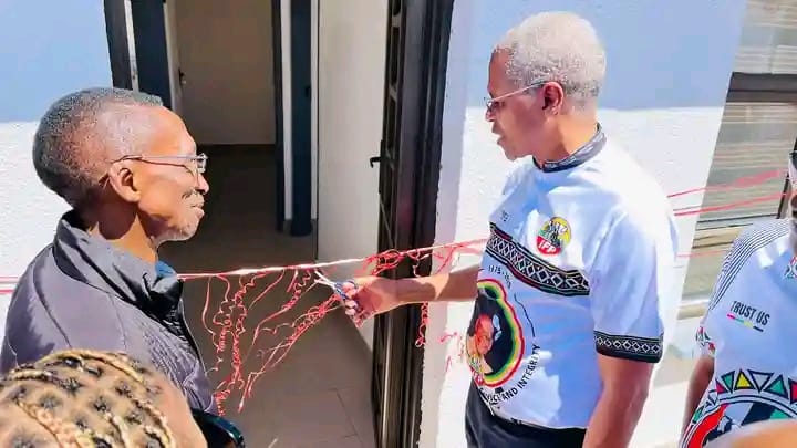 UHLABISA UQINISA UBUDLELWANO BE-IFP NABANTU